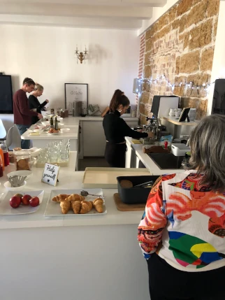 Vista della cucina nel salone